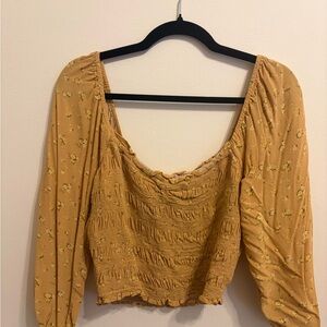 AEO Floral Mustard Smocked Women's Top